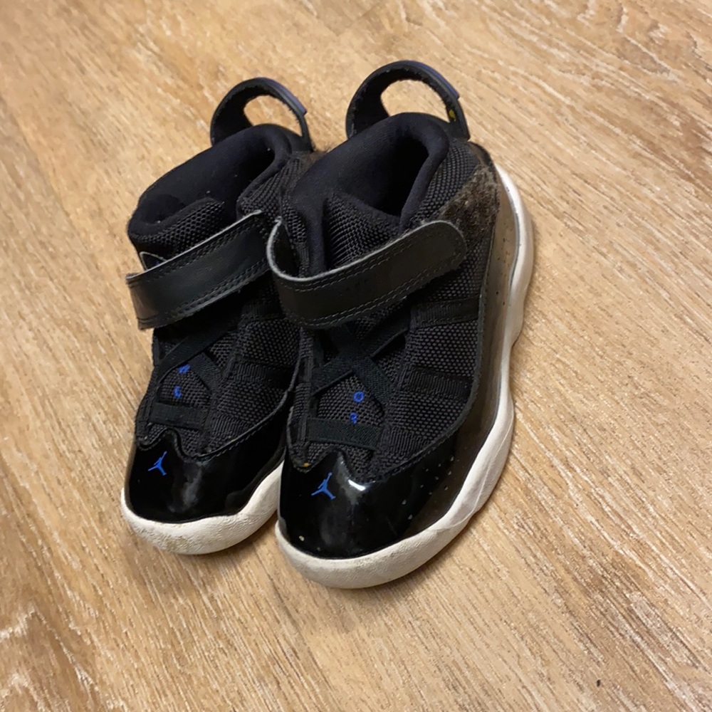 Black and blue Jordan’s